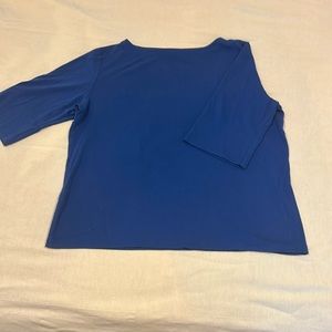EUC women’s 3/4 length shirt